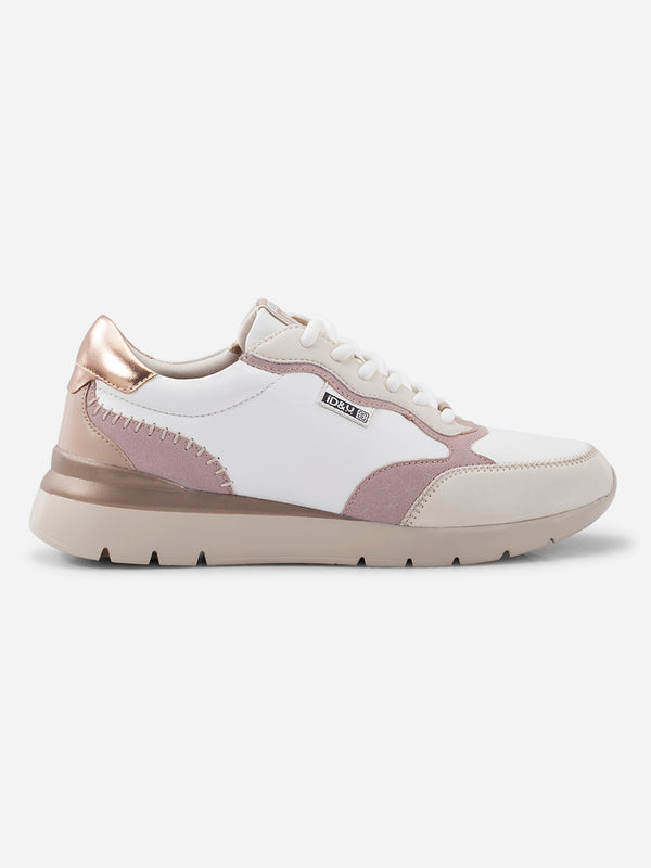 Women's Gold Laceup Sneakers (IU1027M)