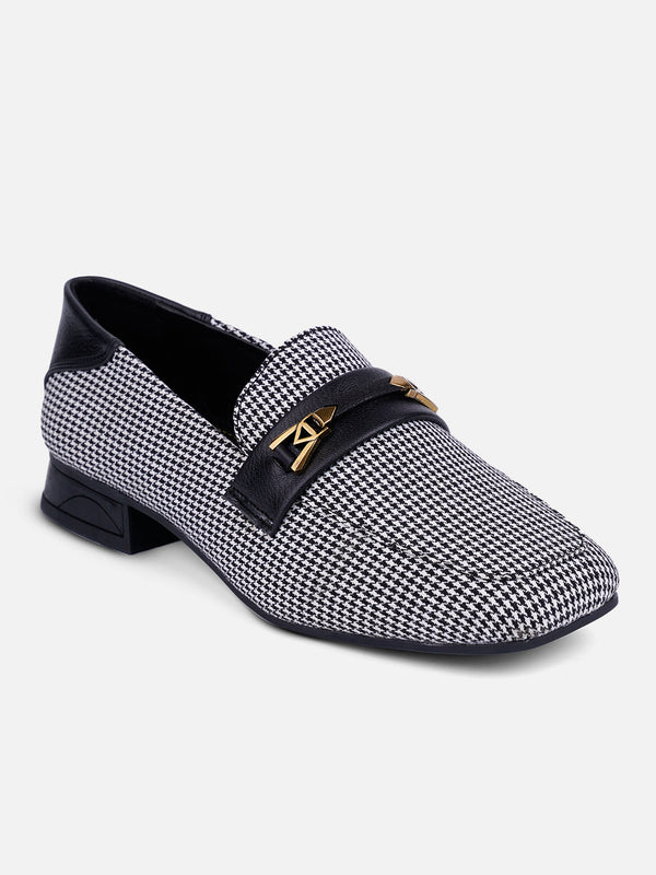 Women's Black/White Casual Slip On (IU2009)