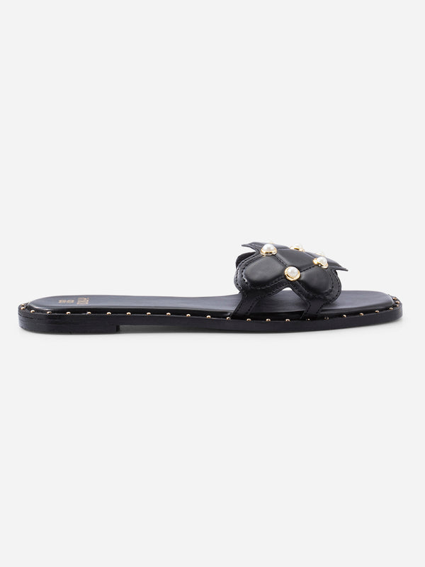 Women's Black Slide In Sandal (IU4011)