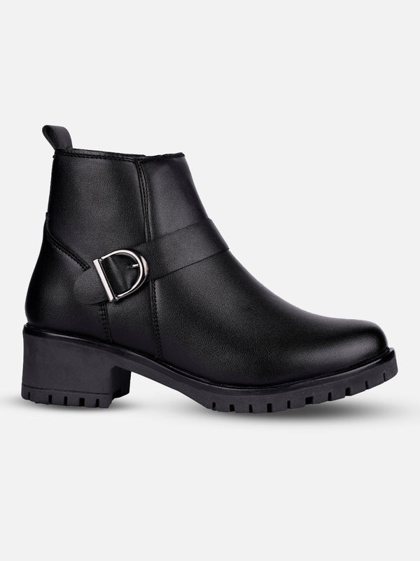Women's Black Ankle Boots (IU5001)
